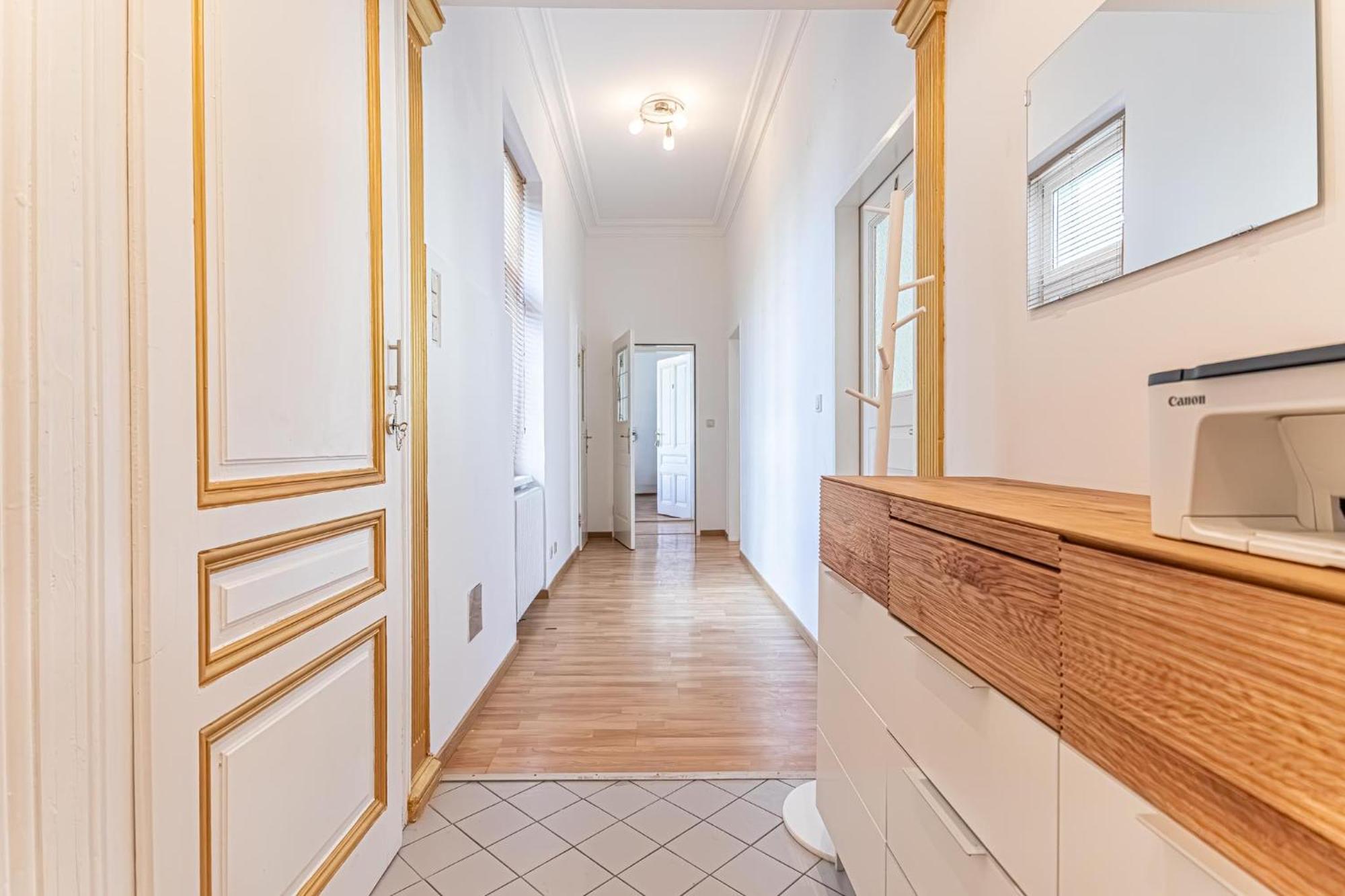 Convenient 3-br Shared Apt, 15 Min To Landstrasse Hub * Wien
