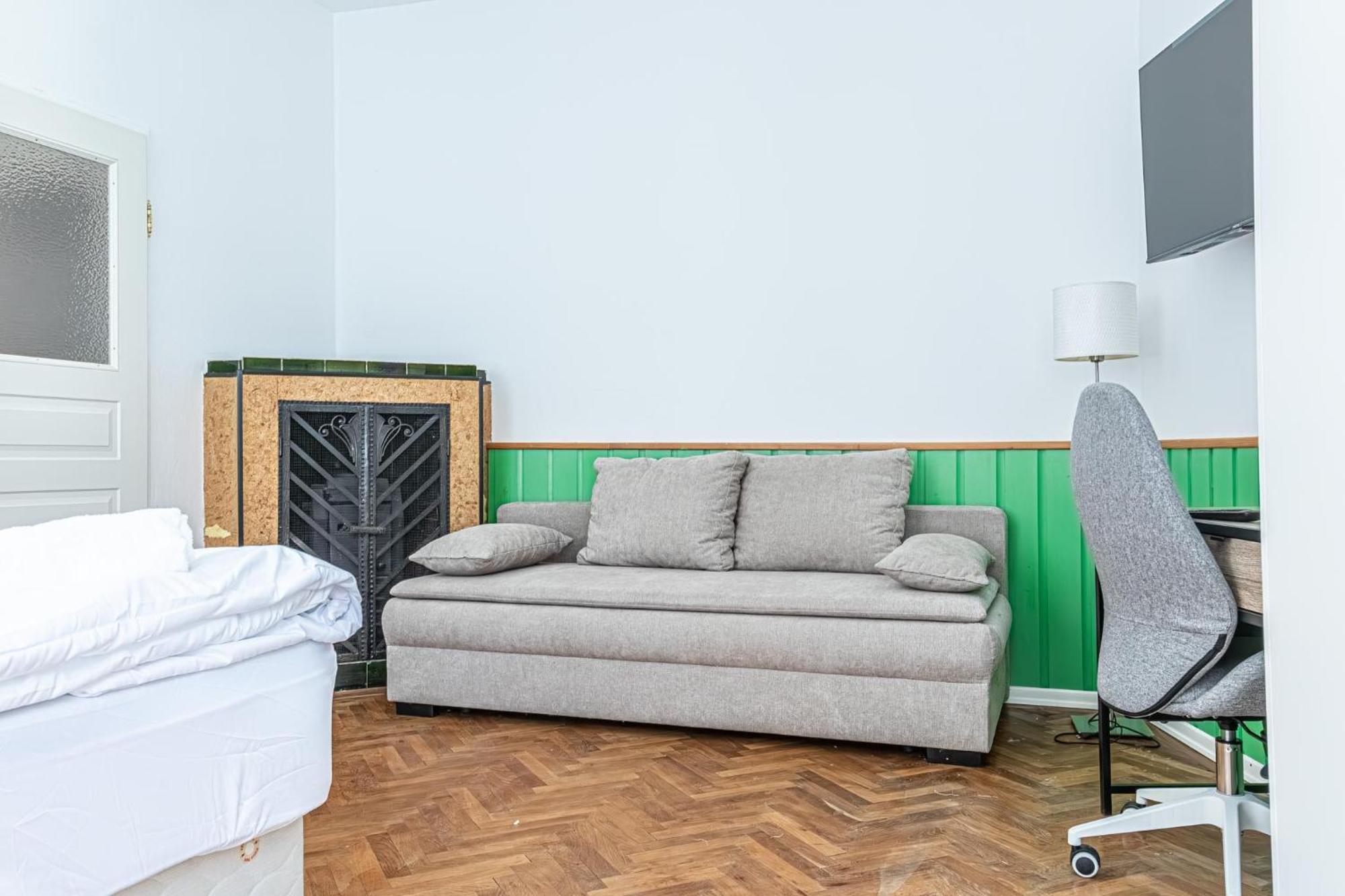 Convenient 3-br Shared Apt, 15 Min To Landstrasse Hub Apartment Wien