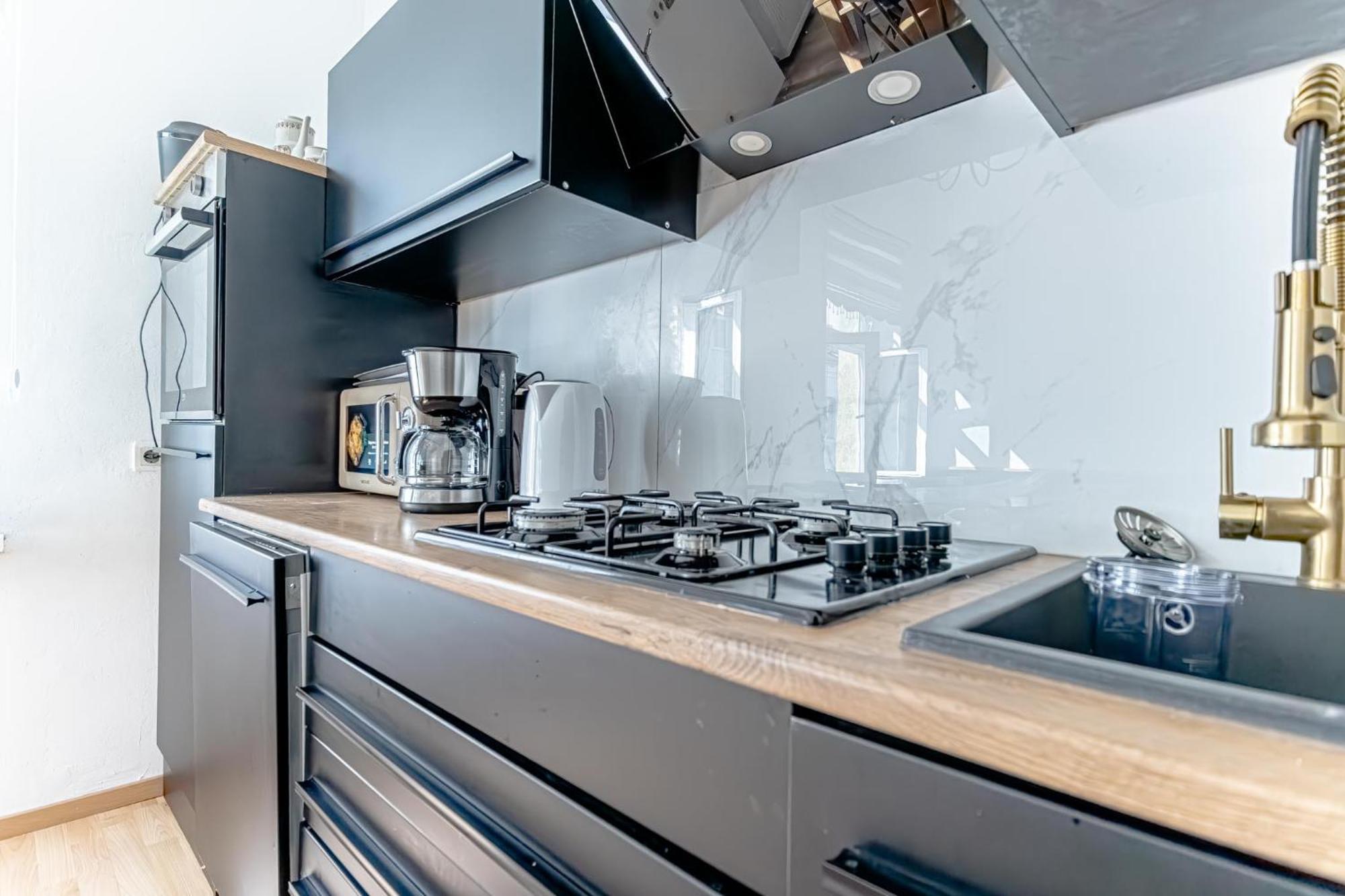 Convenient 3-br Shared Apt, 15 Min To Landstrasse Hub * Wien