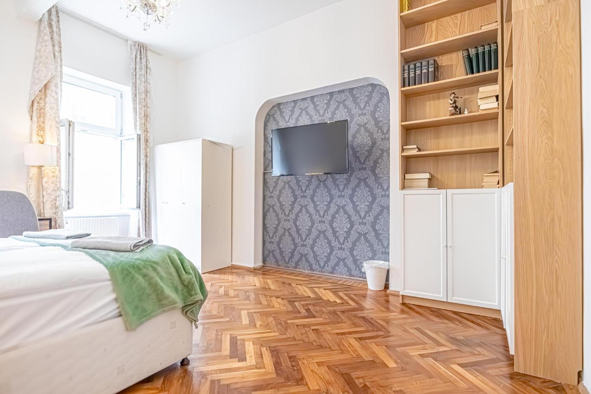 Convenient 3-br Shared Apt, 15 Min To Landstrasse Hub Apartment Wien