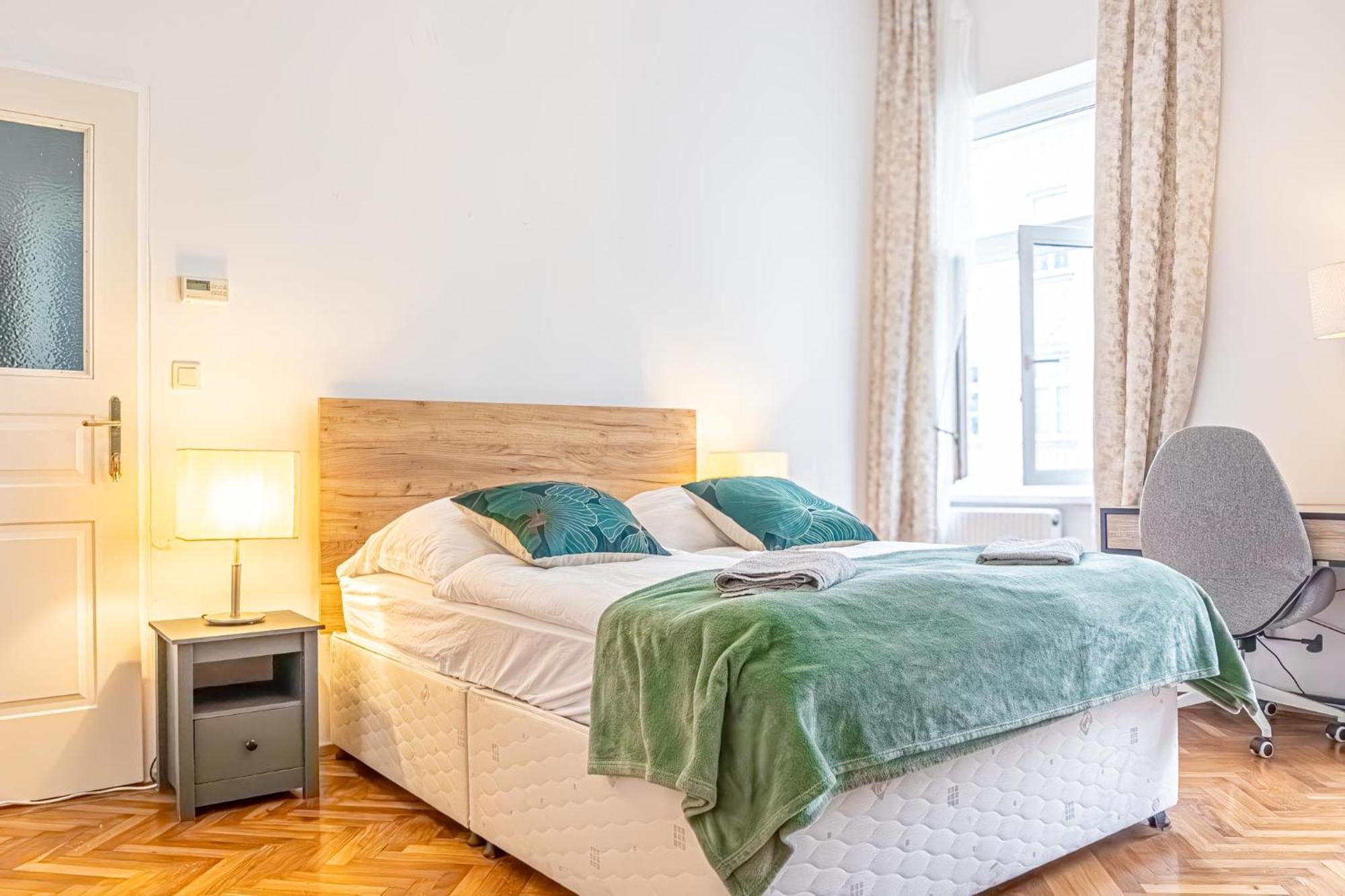 Convenient 3-br Shared Apt, 15 Min To Landstrasse Hub * Wien