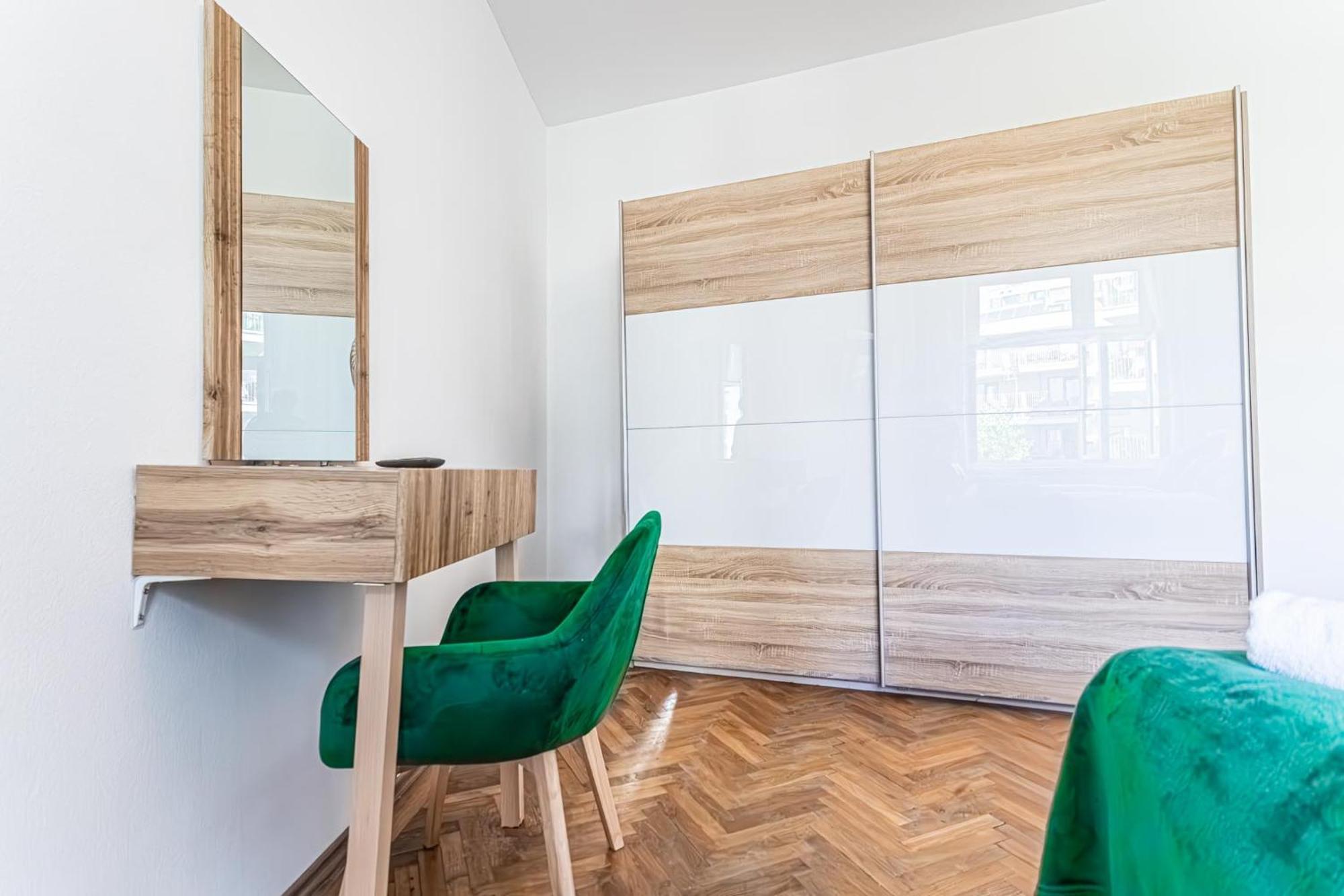 Appartement Convenient 3-br Shared Apt, 15 Min To Landstrasse Hub