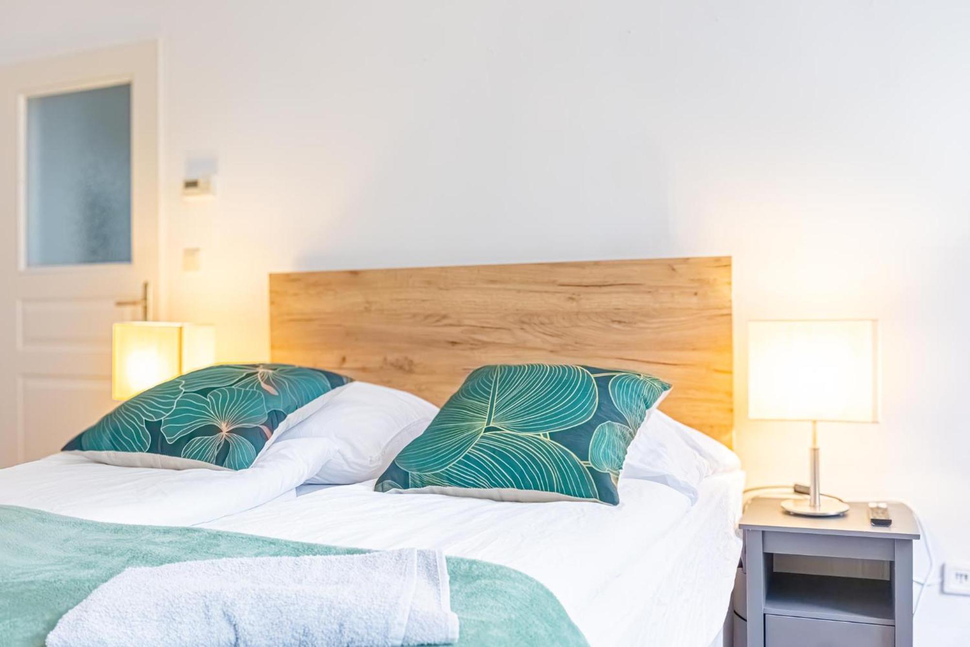 Convenient 3-br Shared Apt, 15 Min To Landstrasse Hub Appartement